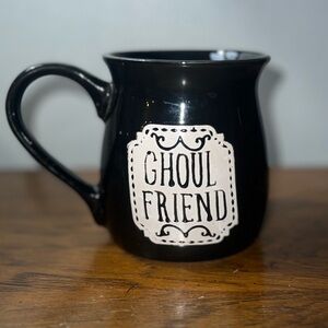 Cauldron Style- Ghoul Friend Mug